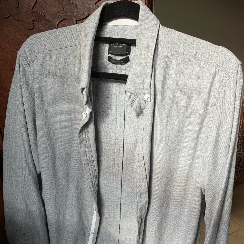 Rag & Bone men’s grey button down shirt